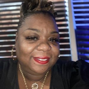 Meet your Posher, Charmel